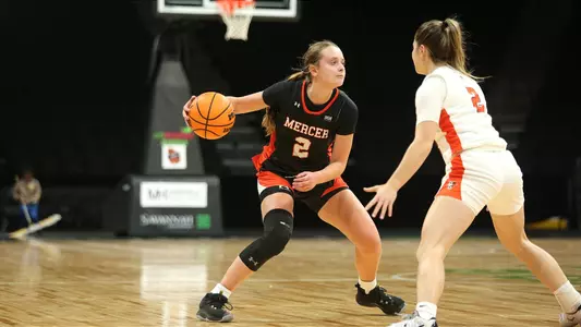 Maria Serracanta dribble vs BGSU