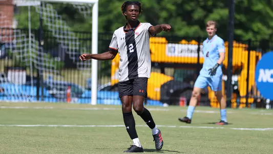 Sekou Agard pointing