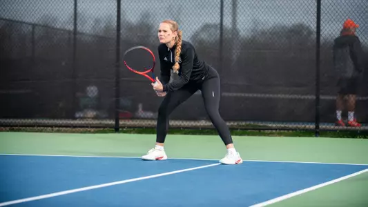 Eden Schlagenhauf in her ready position waiting for the serve
