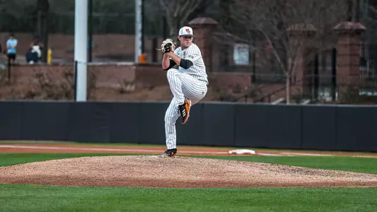 Josh Harlow pitching