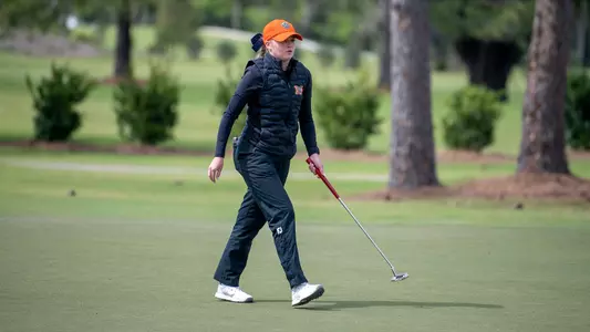 Camilla Jarvela walking