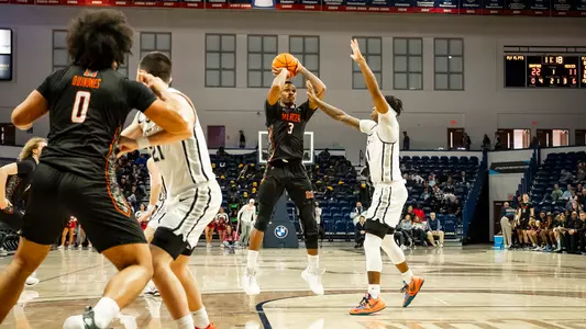 Jalen Cobb jumper