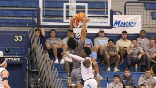 Alex Holt Dunk