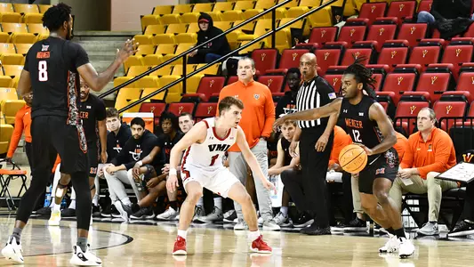 David Thomas dribble