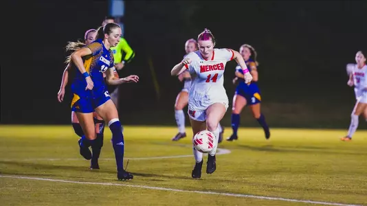 Larkin dribbling vs Chattanooga