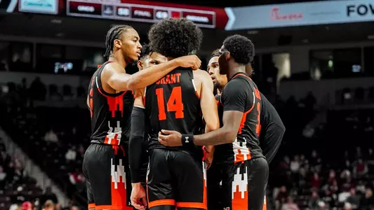 MBB team huddle at South Carolina