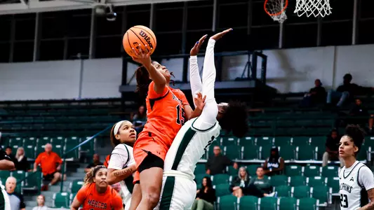 Aspen Johnson at Jacksonville 112724