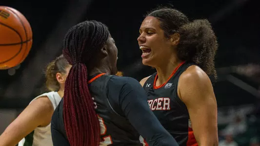 Ciante and Mackenzie screaming