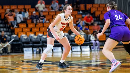 Maria dribbling vs Furman