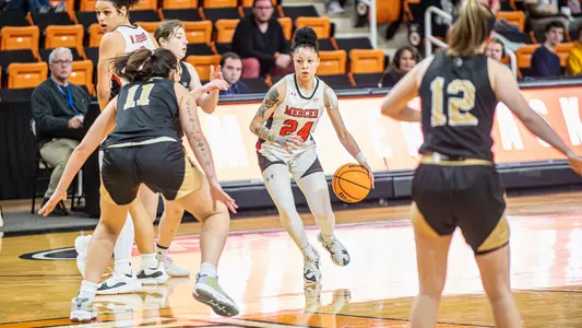 Bri dribbling vs Wofford