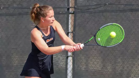 Lea Falentin backhand