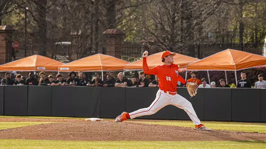 Reid Fagerstrom pitching