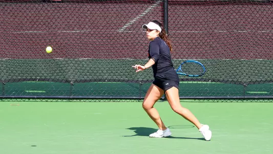 Emilia Cosatto forehand