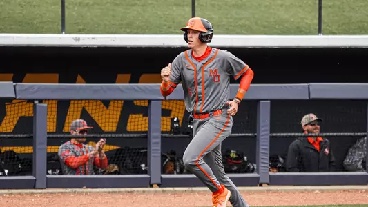 Parker Lester running