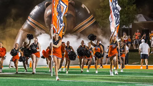 Cheerleaders Presbyterian Runout 091124