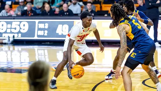 Chip dribbling vs ETSU