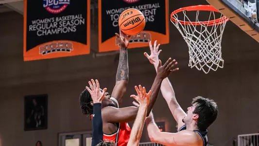 Armani Mighty Layup vs. Lipscomb