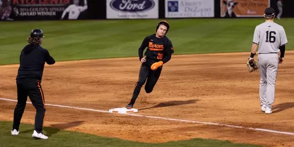 Ely Brown running the bases