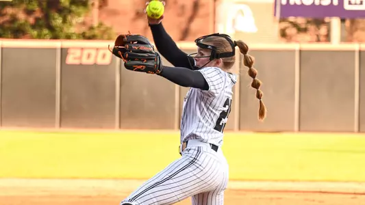 Gabby Ellis 02.28.25