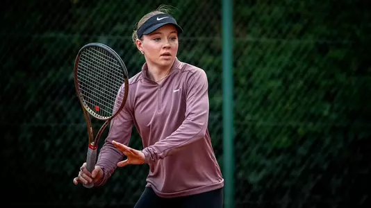 Women's Tennis Commit