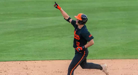 Eli Stephens HR celebration