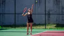 Jelena Gojkovic serve
