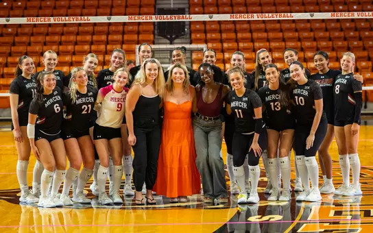 Alumni Day Team Photo, Mercer vs. Tennessee Tech 10.10 Recap