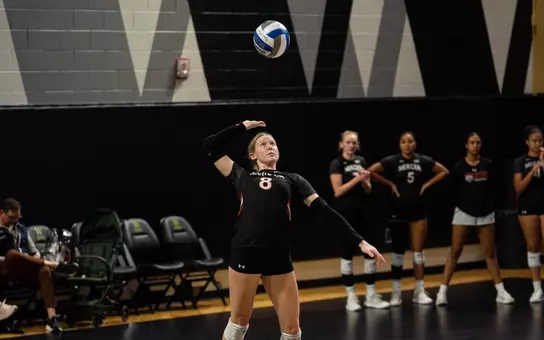 Sammi Bergjans Serving, Wofford Recap Friday