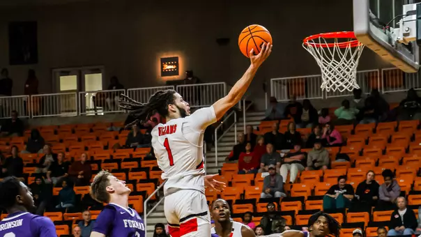 Zaire lay up vs Furman