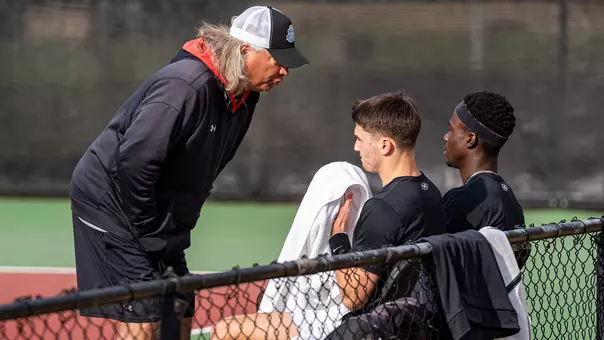 Eric Hayes Nem and Isak