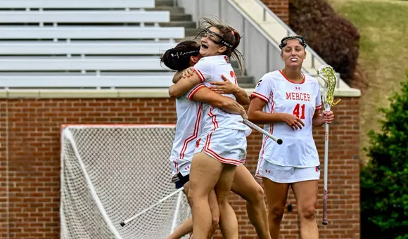 Sofia and Zoe hugging