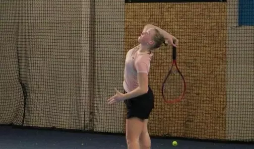 Women's Tennis Signed Manon