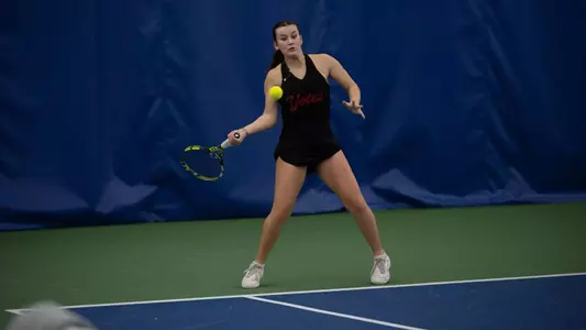 Kayliegh Didderiens women's tennis