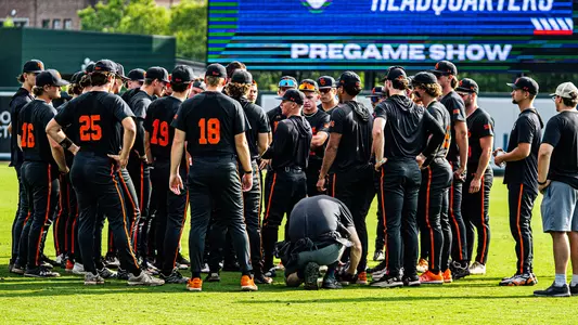 Team Huddle at SoCon Tourney