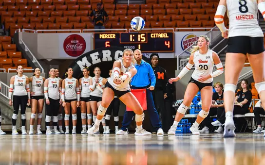 Sarah Frager dig, floor shot, Recap Day 1 vs. The Citadel