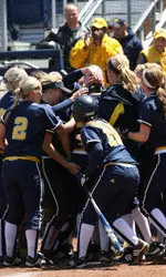 U-M Softball