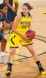 Nicole Elmblad