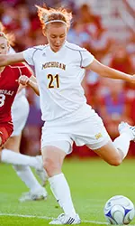 Holly Hein as a freshman in 2009