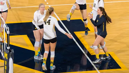 From left: MacKenzi Welsh, Kelly Murphy, Jenna Lerg