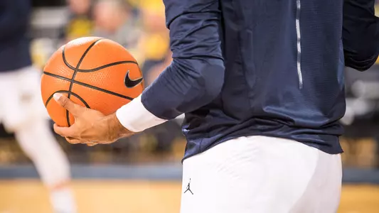 Men's Basketball