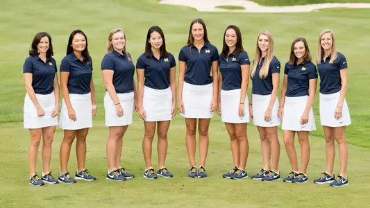 2017-18 Women's Golf Team Photo