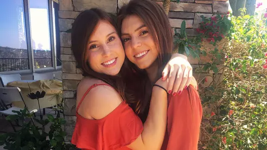 Maddie Mariani (left) and twin Makenna