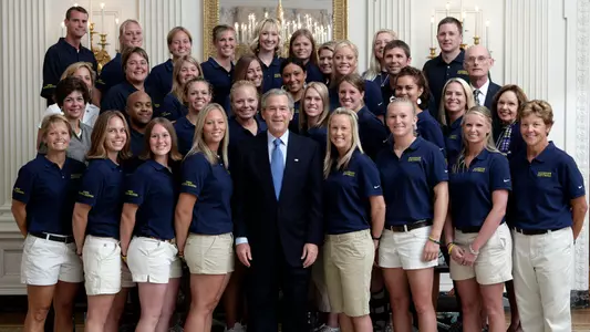 2005 Softball Team at White House
