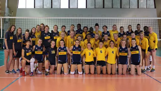 Volleyball #MGoEurope Day 2 Teams Photo