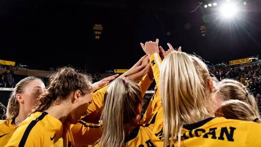 Volleyball Team Huddle Generic