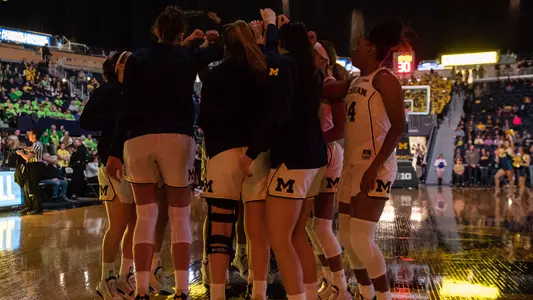 Women's Basketball Huddle