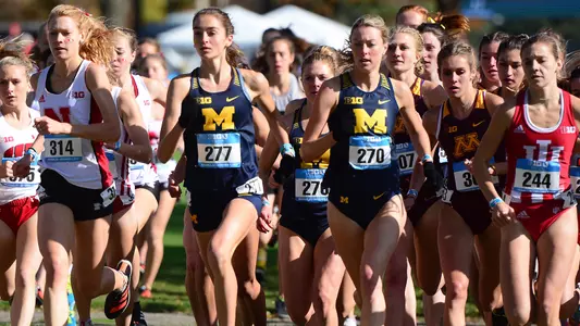 Ericka VanderLende (left) and Kathryn House