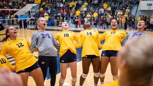 Volleyball Pregame Huddle