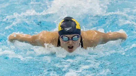 Maggie MacNeil