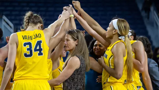 Women's Basketball Team Huddle Generic